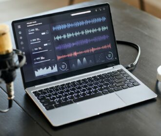 Les Logiciels DAW : La Révolution de la Production Musicale à Domicile