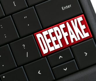 Le Deepfake : Les Défis Éthiques de la Vidéo Manipulée