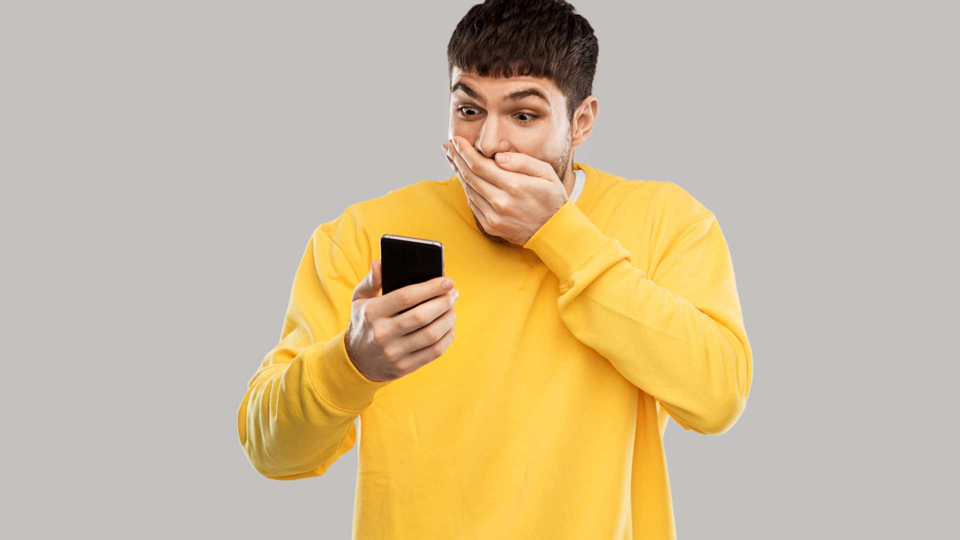Comparatif des meilleurs smartphones 5G : OnePlus 8T vs Samsung Galaxy S21